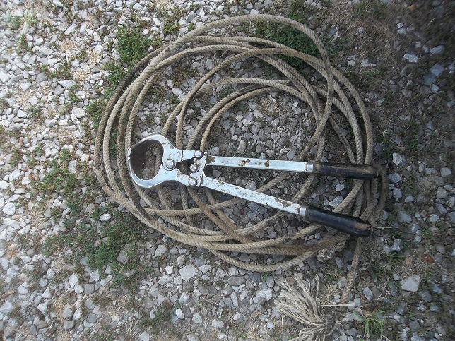 RopeAndClamp